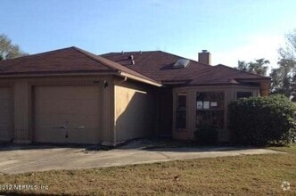 Building Photo - 2371 Ironstone Dr E