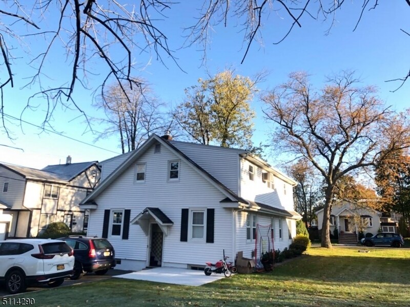 70 River Blvd, Little Falls, NJ 07424 House for Rent in Little Falls