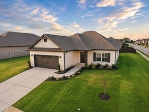 Building Photo - 112 Missouri Dr