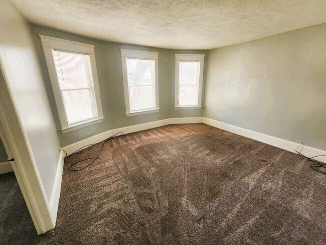 Foto del edificio - 3658 E 54th St