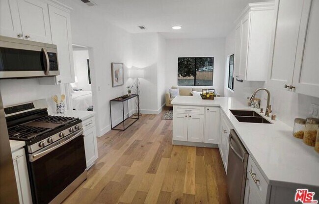 Foto del edificio - 821 N Avenue 50