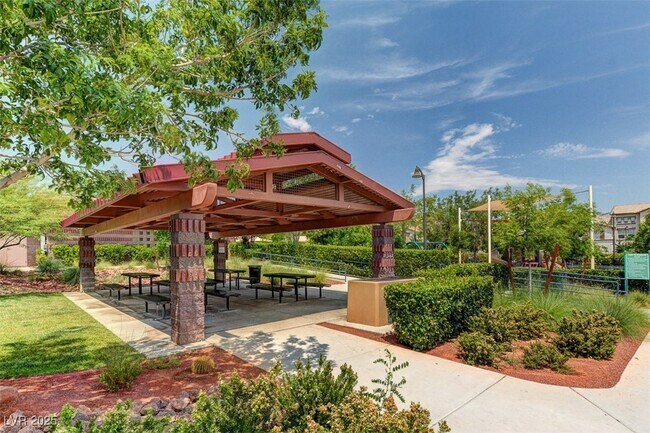 Foto del edificio - 11518 Belmont Lake Dr