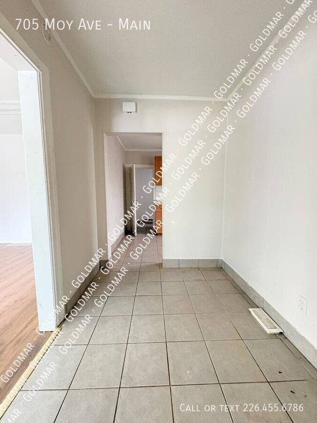Building Photo - NEW LISTING
