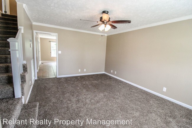 Building Photo - 4 br, 2.5 bath House - 1473 Mutual Drive