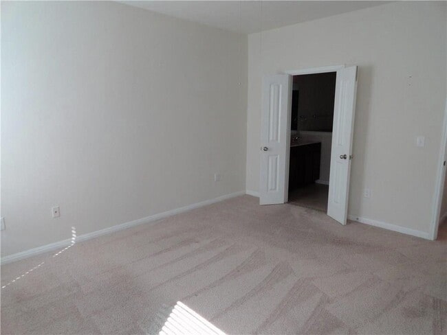 Building Photo - 507 N Heatherwilde Blvd