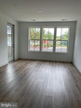 Building Photo - 10755 Fairgrounds Dr