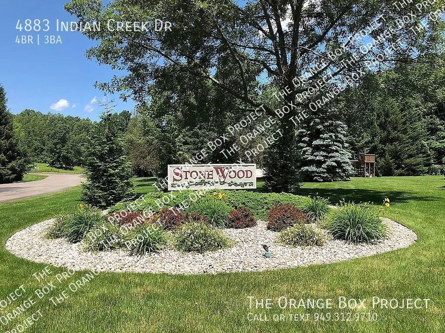 4883 Indian Creek Dr, Jackson, MI 49201 House Rental in Jackson, MI