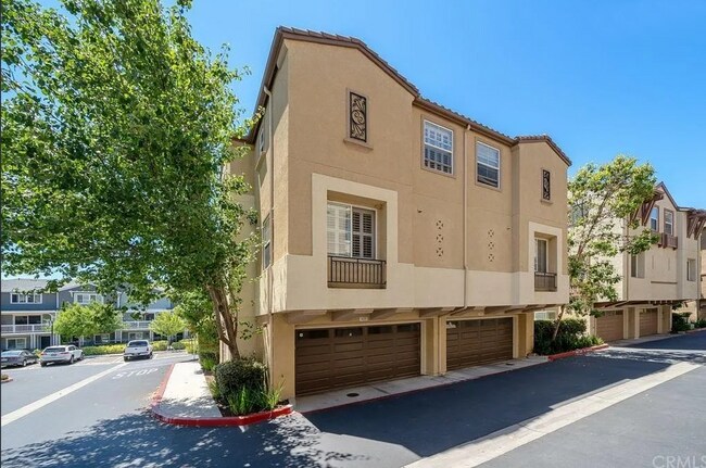 Foto del edificio - 822 Bay Leaf Dr