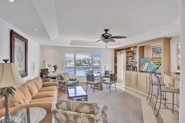 Foto del edificio - 2908 Bayshore Dr