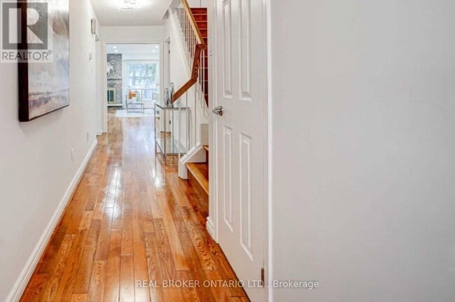 Building Photo - 86 Valdor Dr