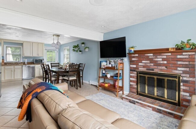 Foto del edificio - 36 Brookside Ave