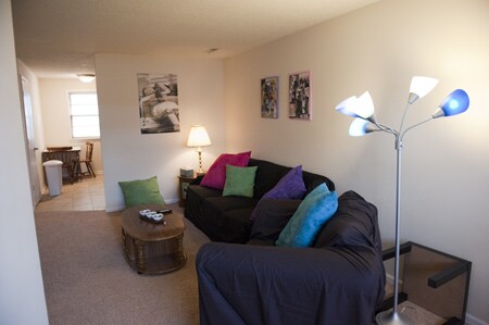 Foto principal - 915 Denison Ave