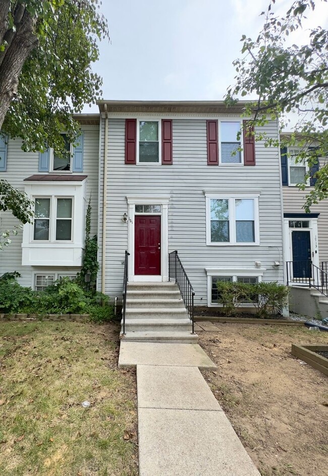 Building Photo - 1711 Winding Brook Way