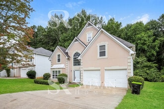 Building Photo - 2375 Lake Royale Dr
