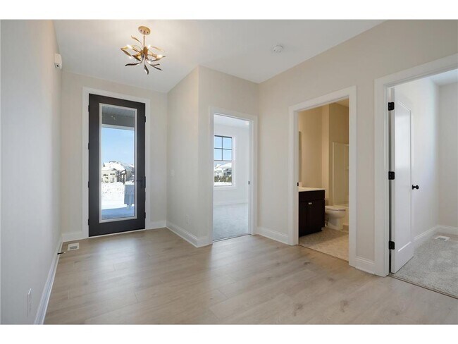 Foto del edificio - 3801 Kokanee Ave N