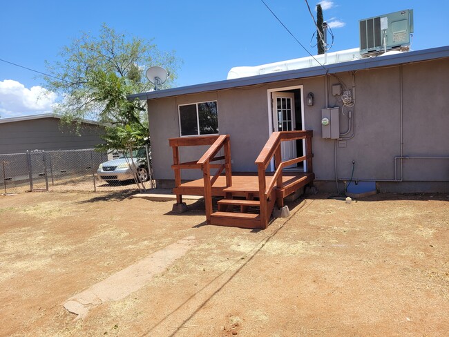 Foto del edificio - 133 Sherbundy St