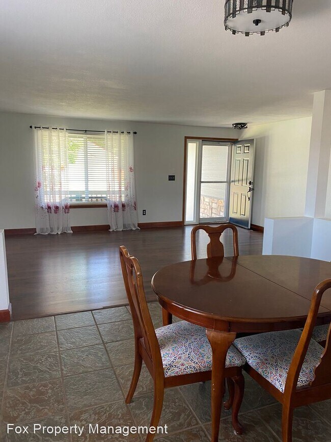 Foto del edificio - 4 br, 3 bath House - 58 Red Oak Court