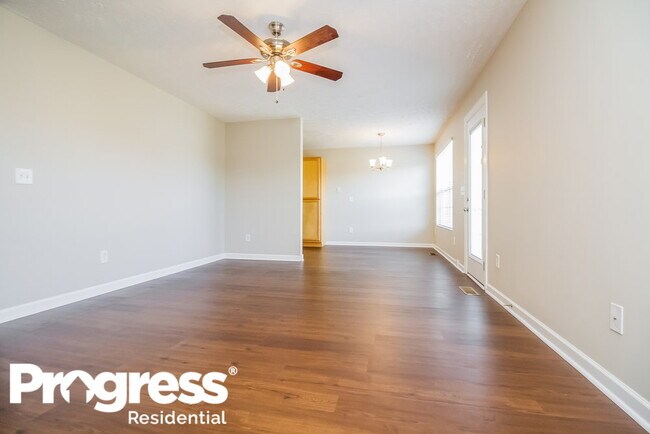 Foto del edificio - 4812 Ark Ln