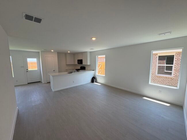 Building Photo - 1522 Lanner Mdws Ln