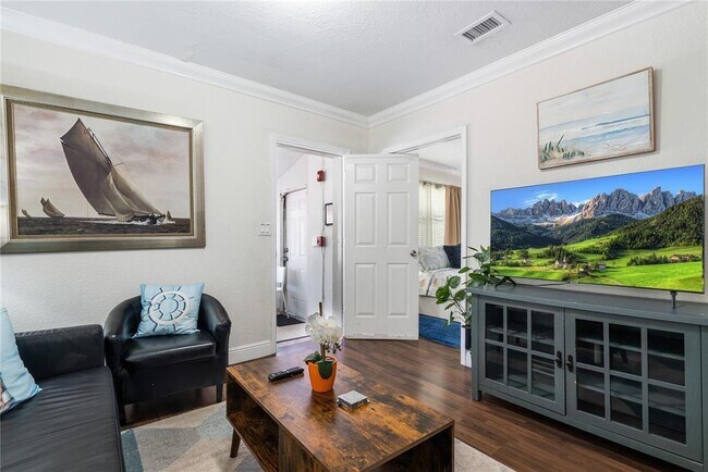 Foto del edificio - 2625 NE 13th Ct