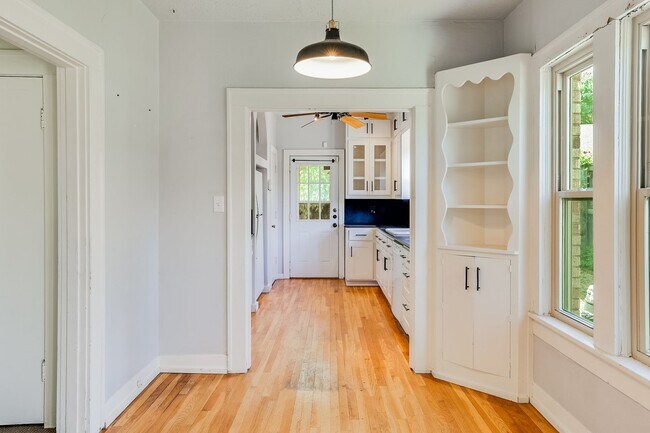 Foto del edificio - Cultural District Rental