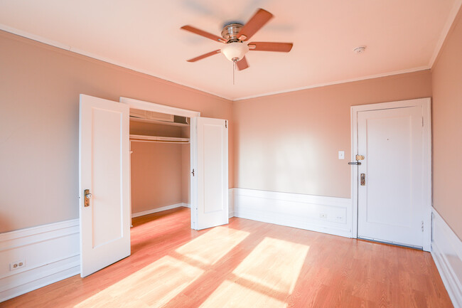 Foto del edificio - 4137 N Keystone Ave