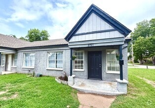 Building Photo - 2701 NW 16th St