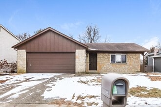 Building Photo - 2033 Queensbridge Dr