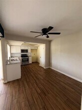 Building Photo - 726 Ravencroft Dr