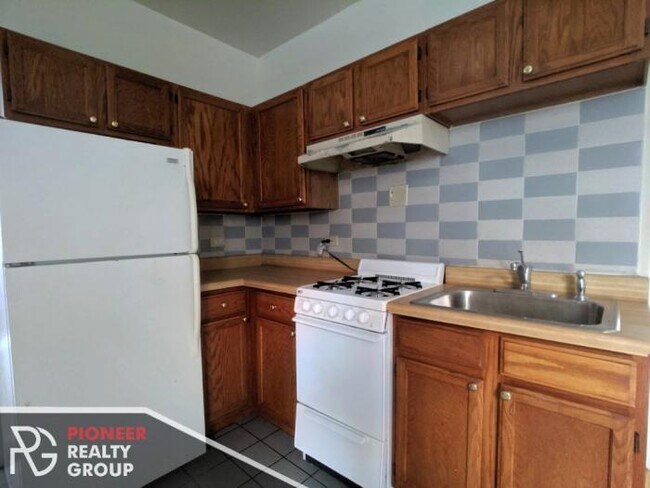 Foto del edificio - 1 bedroom in CHICAGO IL 60613