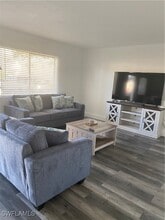 Building Photo - 4617 Bayshore Dr