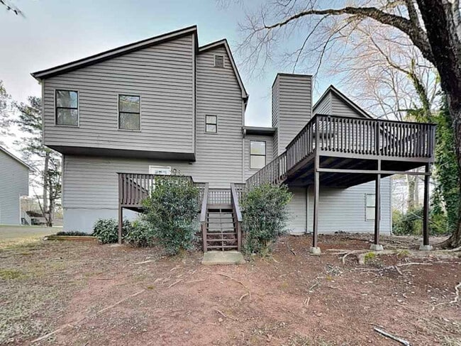 Building Photo - 2086 Arrowhead Trail