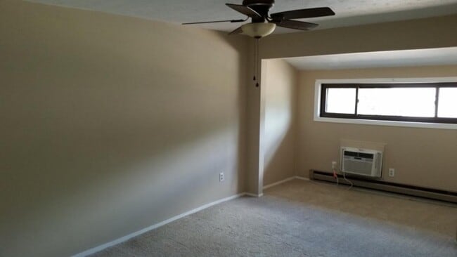 Building Photo - 6480 Forest Park Dr