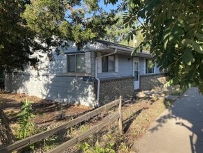 Building Photo - 601 N Bryan Ave