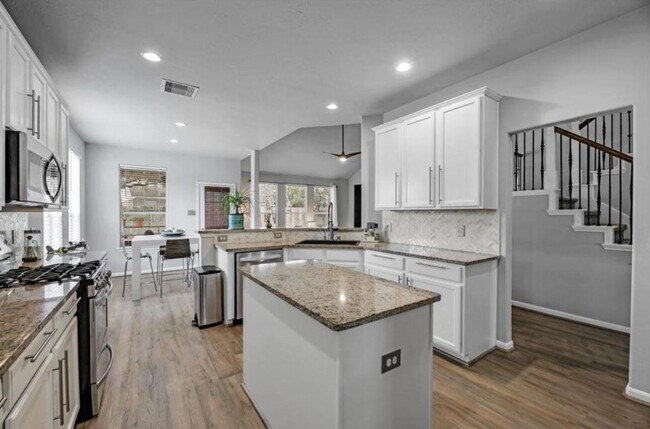 Foto del edificio - 11103 Canyon Brook Ct