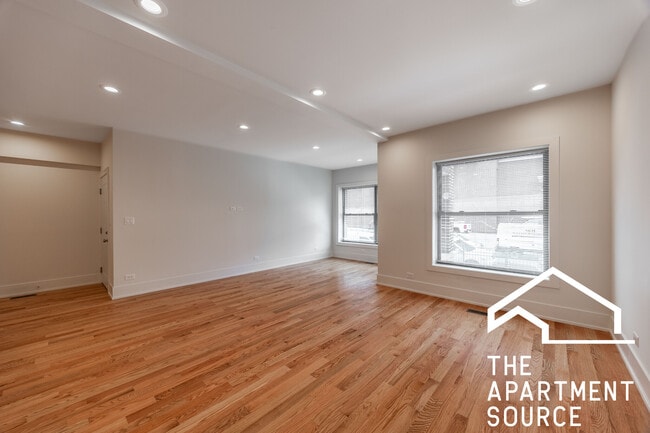 Foto del edificio - 652 W Gordon Terrace