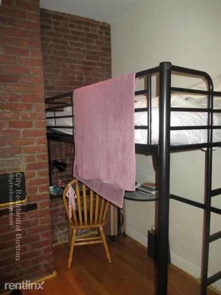 Building Photo - 54 Fenway