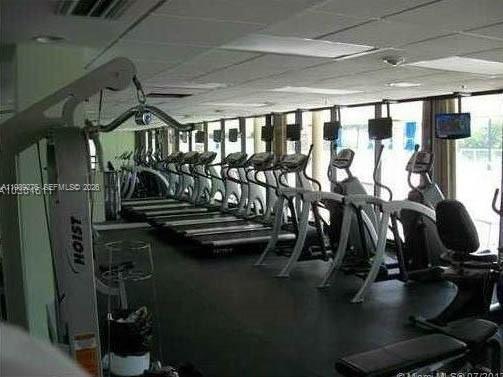 Foto del edificio - 10185 Collins Ave