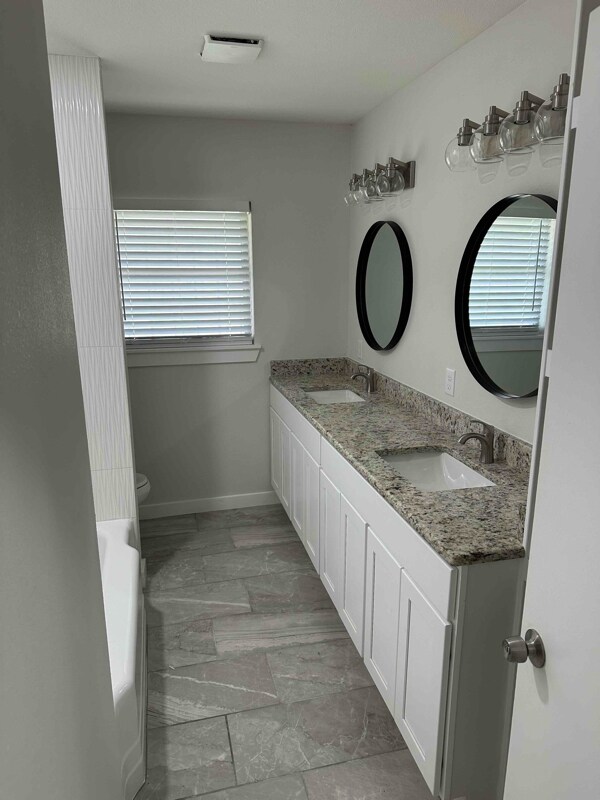 Building Photo - 963 Shephard Dr