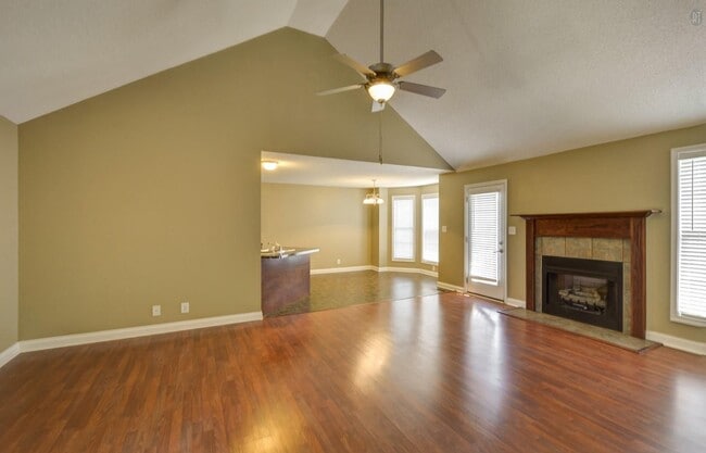 Foto del edificio - 3649 S Naples Ct