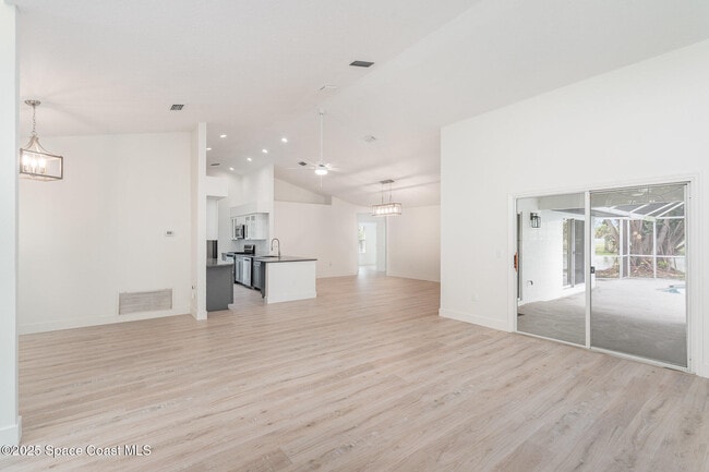 Building Photo - 2020 Thesy Dr