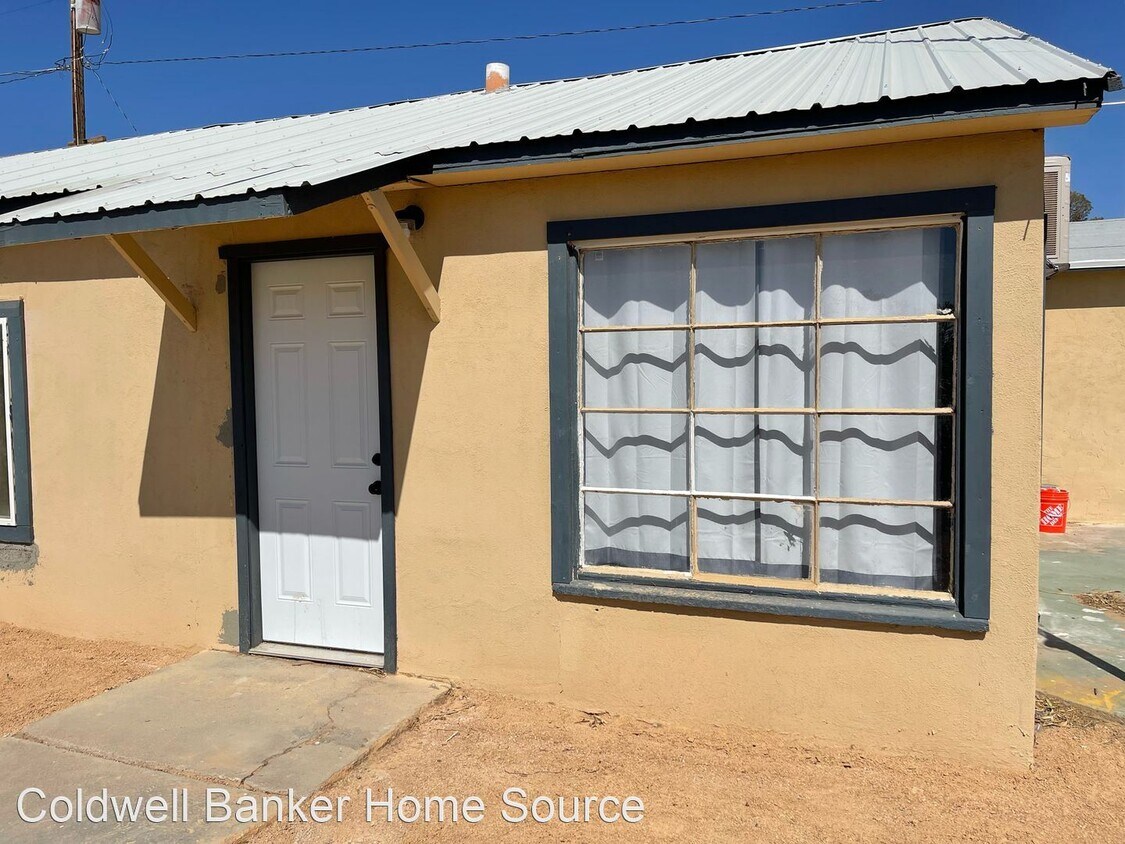 Primary Photo - 2 br, 1 bath House - 133 Yermo Rd #B