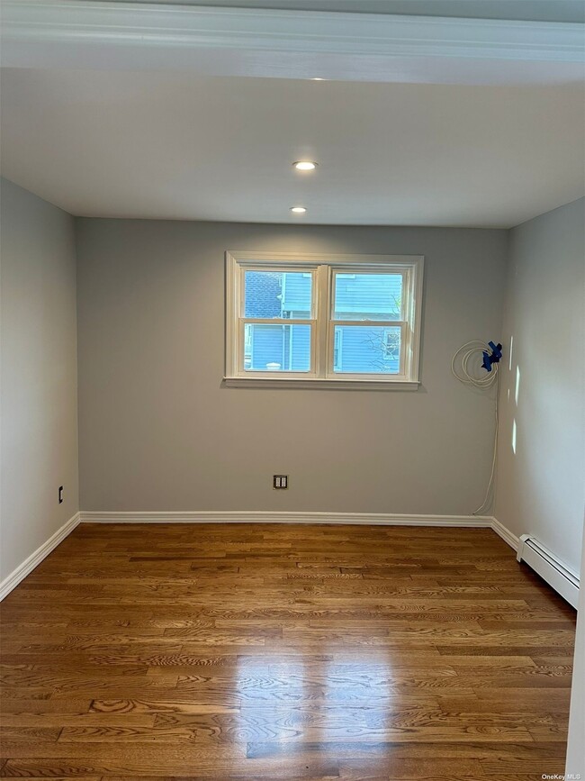 Building Photo - 1057 Mason Ct