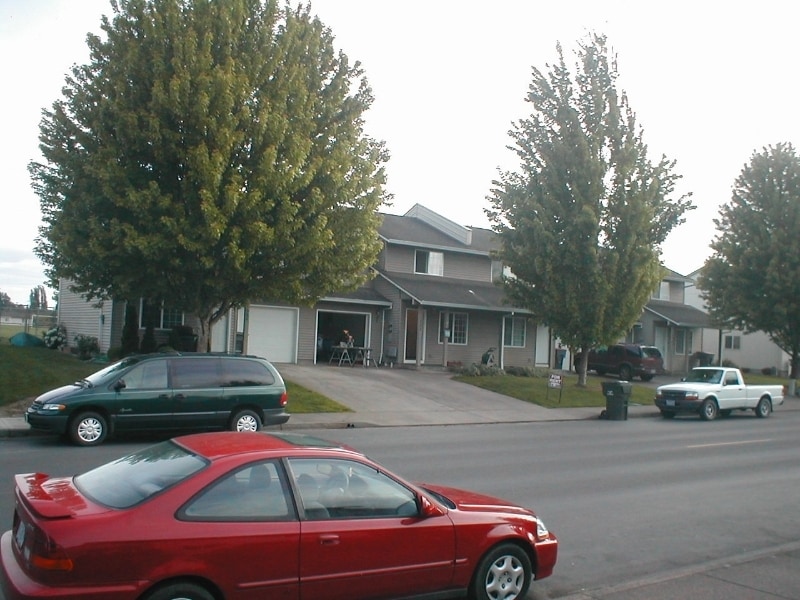 Primary Photo - 1668 SW Fellows St