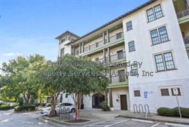 Building Photo - 943 N Ormewood Park Dr SE