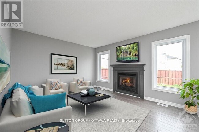 Building Photo - 635 Clearbrook Dr