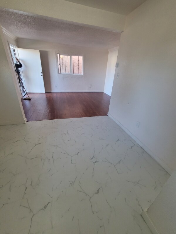 Foto del edificio - 9605 S Avalon Blvd