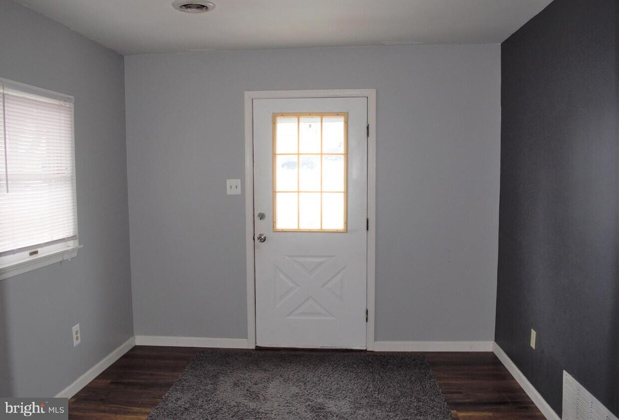 Primary Photo - 100 Elmwood Rd