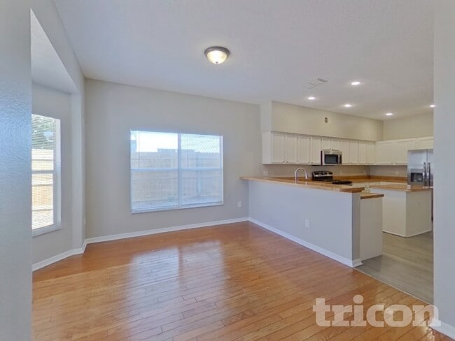 Building Photo - 1240 Wyndham Pine Dr