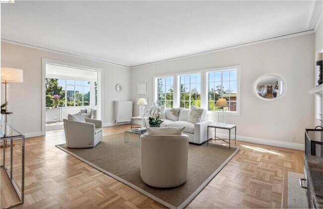 Foto del edificio - 5301 Broadway Terrace